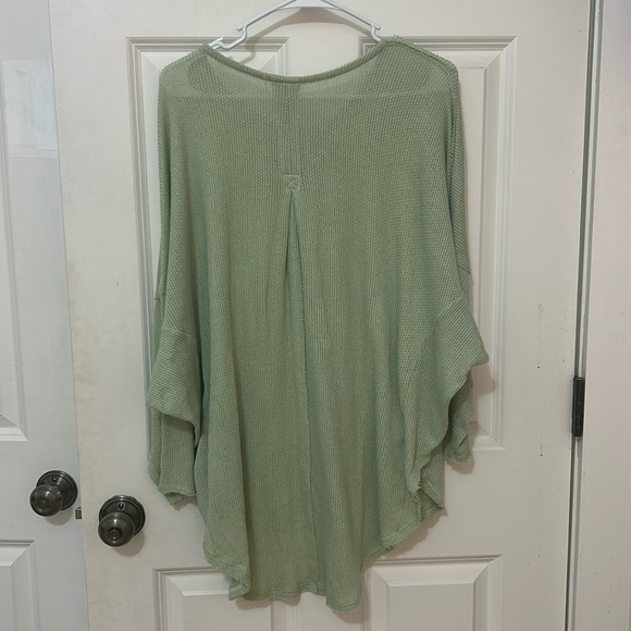 Urban outfitters Out from Under staying in Henley shirt size medium green - Picture 4 of 6
